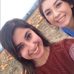 Meet your Posher, Estefany